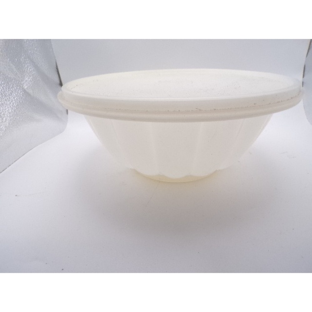 Vintage Jello Mold Heart Design Fluted‎ Sides Round Lid Dessert Pan Kitchenware
